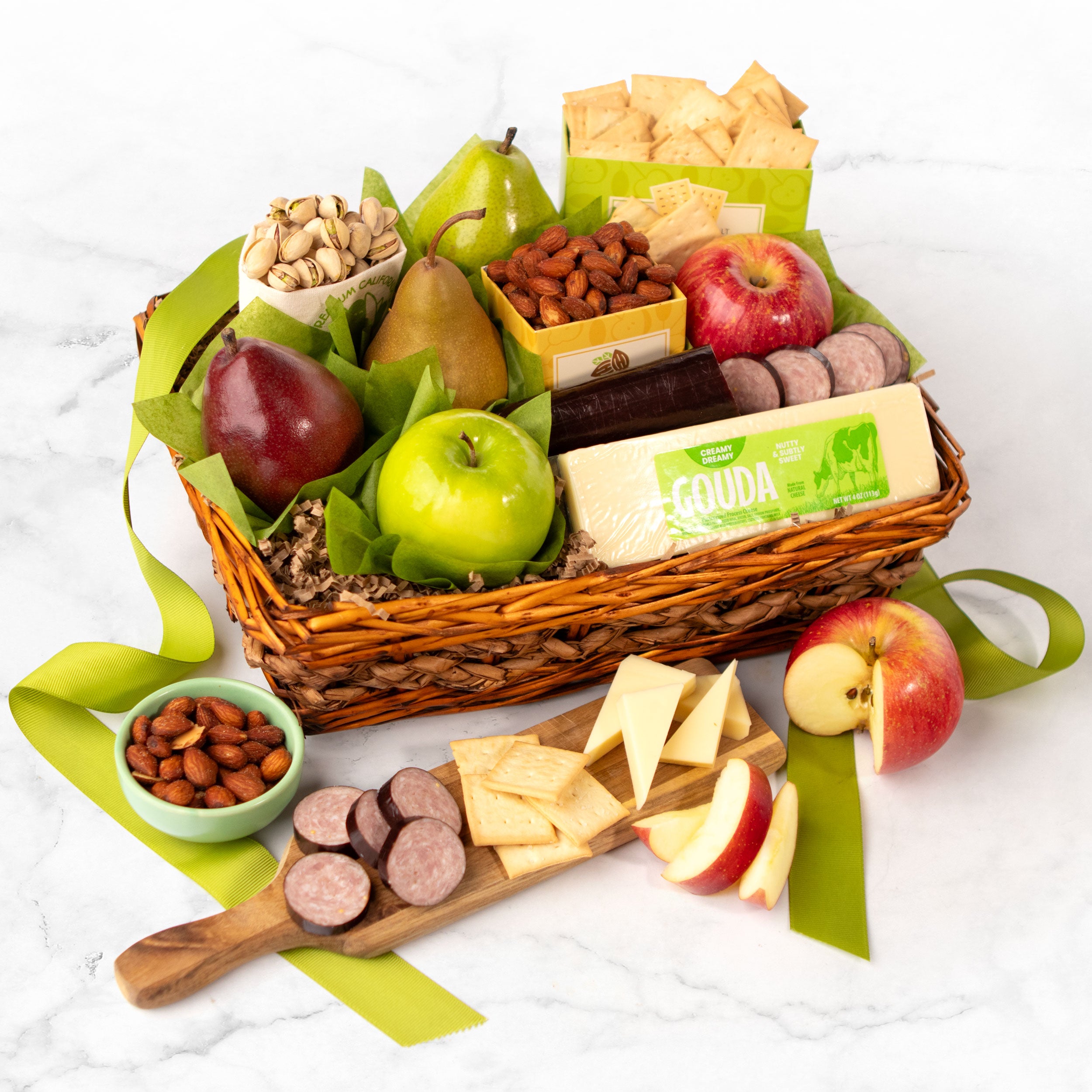 Fruitfully Taste of California Gift Basket – Fruitfully