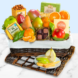The Deluxe: Farmstead Fruit Basket
