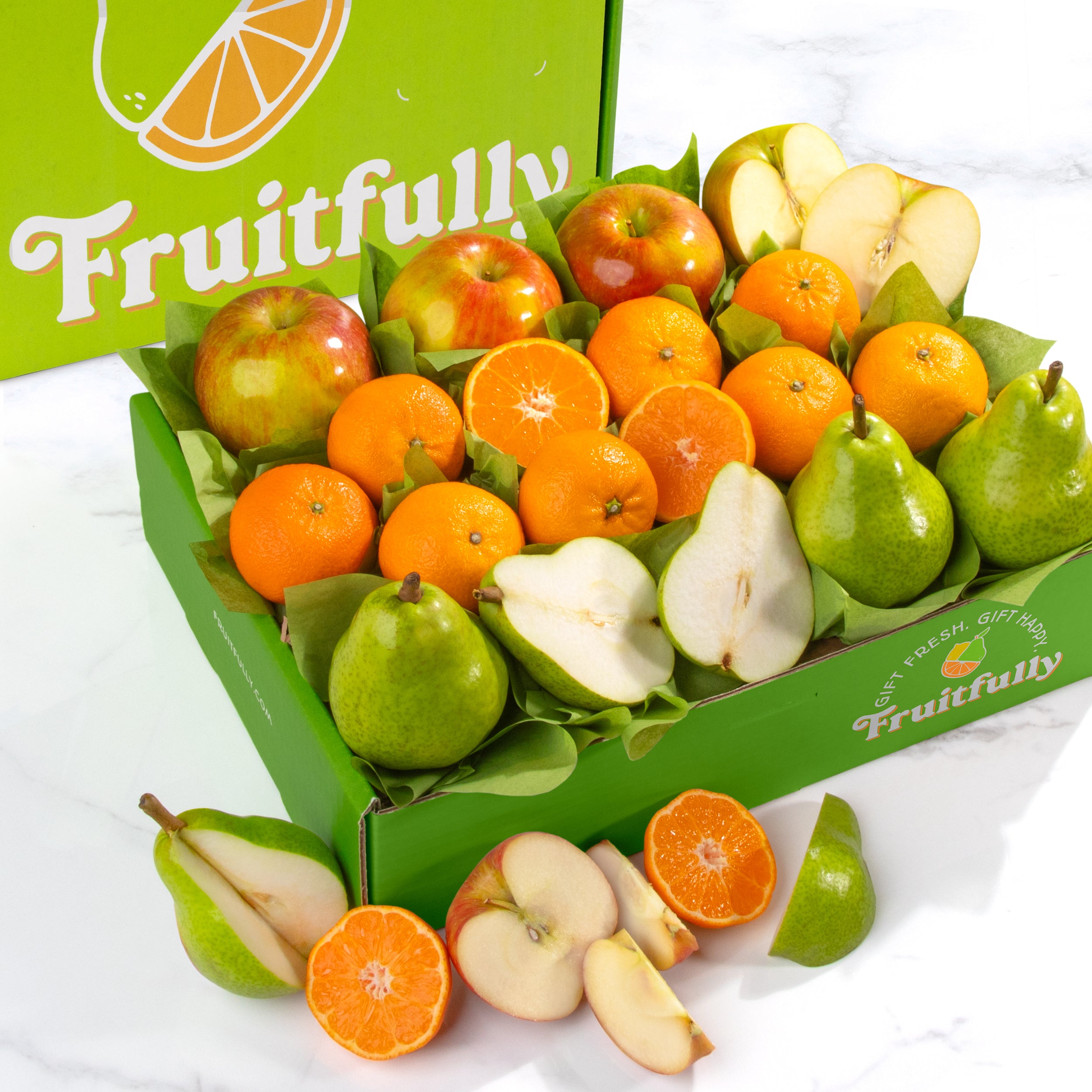 Fruitfully Ultimate Pears, Apples & Mandarins Gift Box – Fruitfully