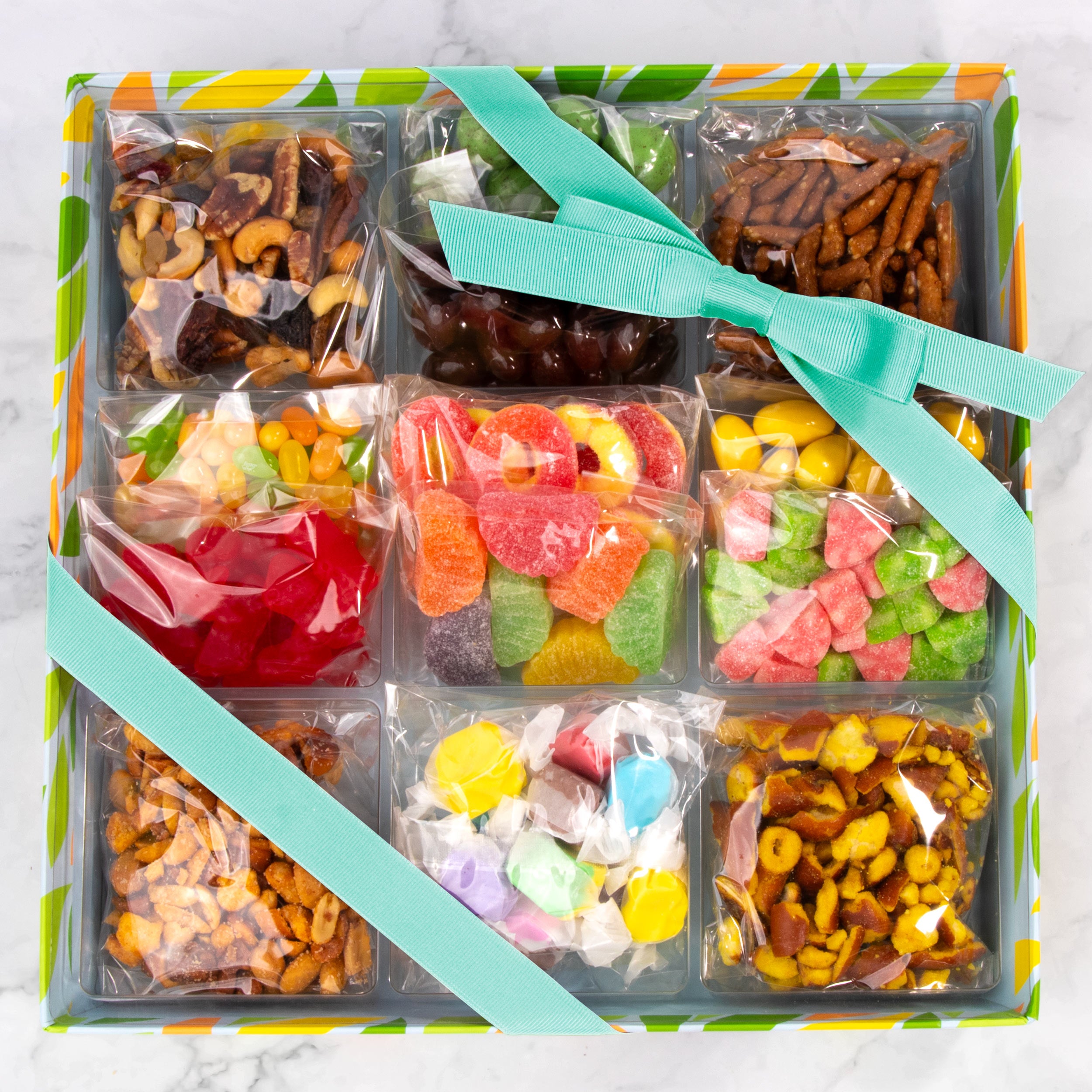Deluxe Snacking Tray – Fruitfully